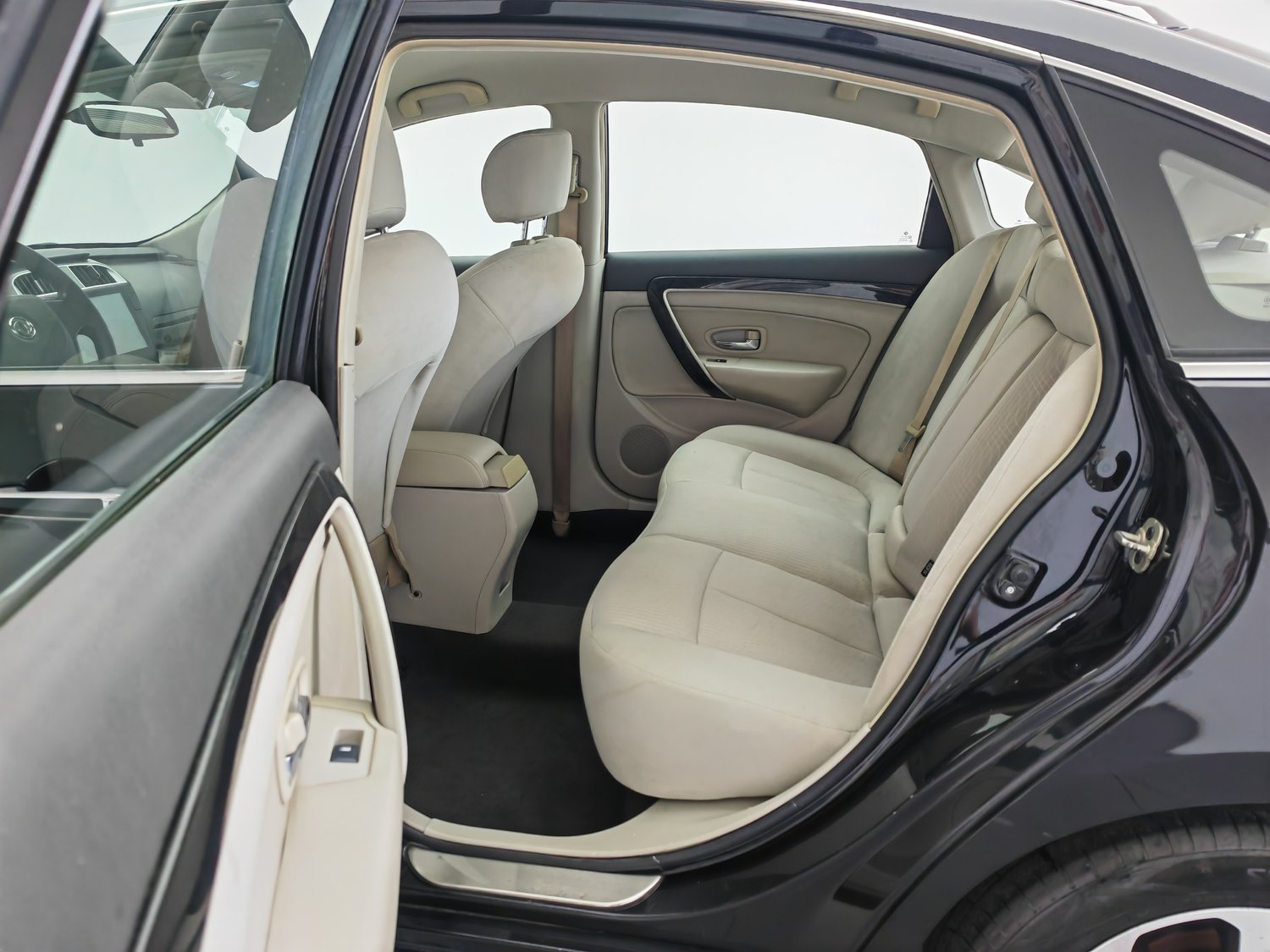 Used Dongfeng Aeolus A60 2016 1.6 MT