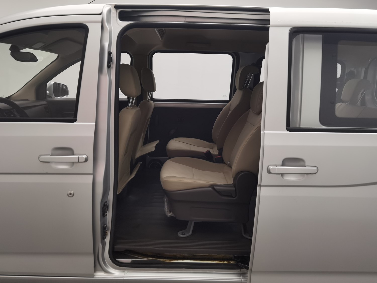 Used Wuling Rongguang V 2016 1.2 MT