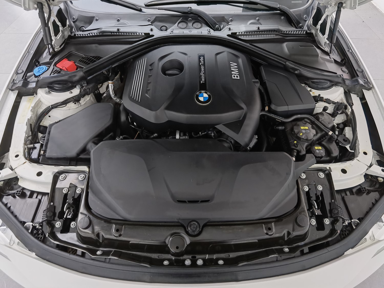 Used BMW THE3 2019 2.0 AT