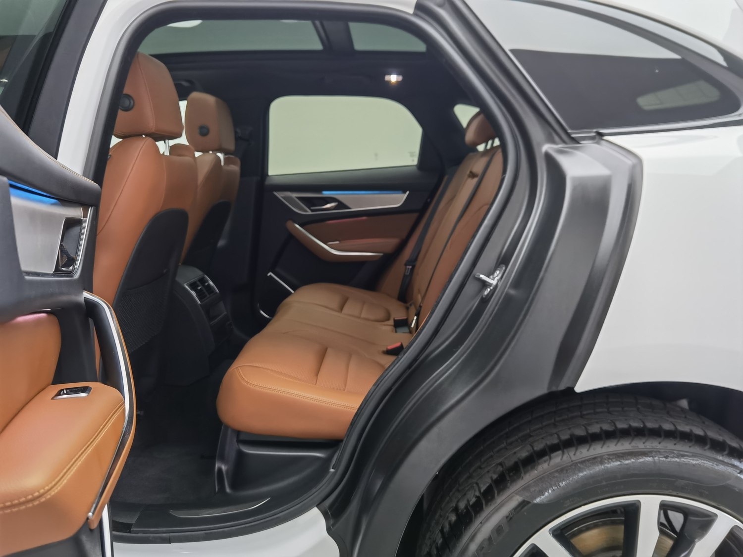 Used Jaguar F-PACE 2024 2.0 AT