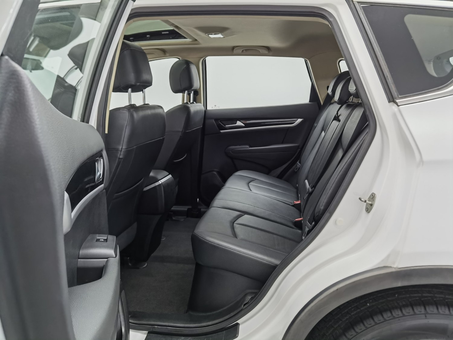 Used Dongfeng Aeolus AX7 2015 2.0 MT