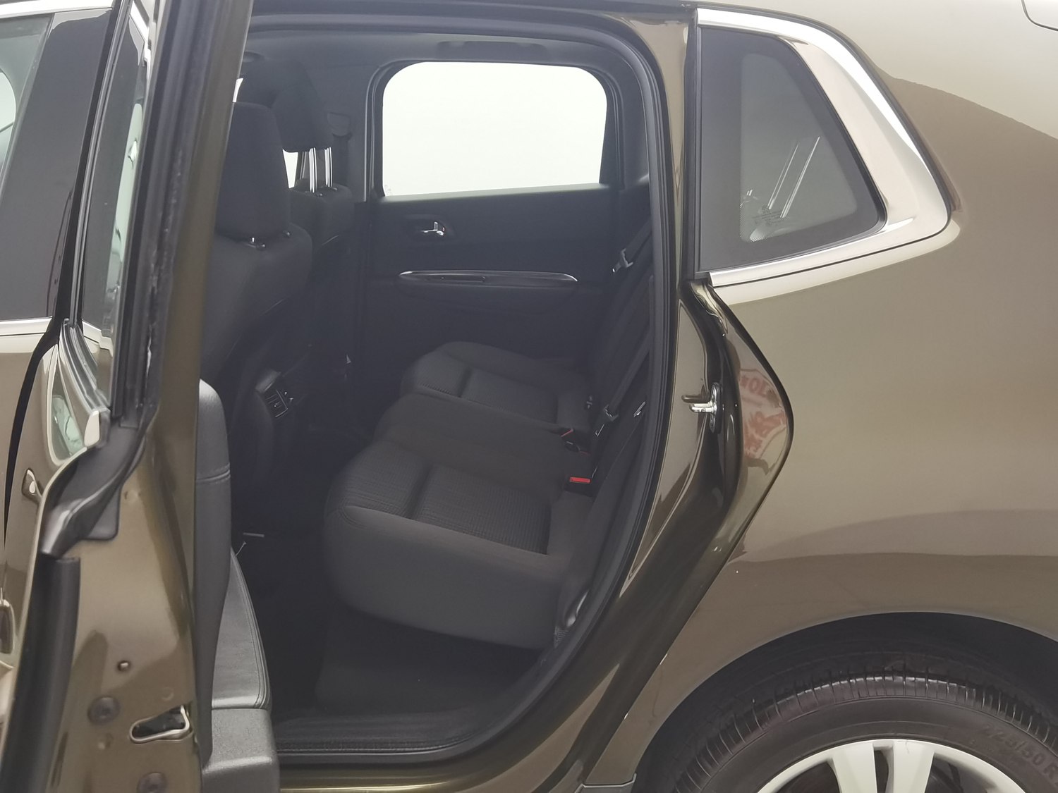 Used Peugeot 3008 2016 1.6 AT