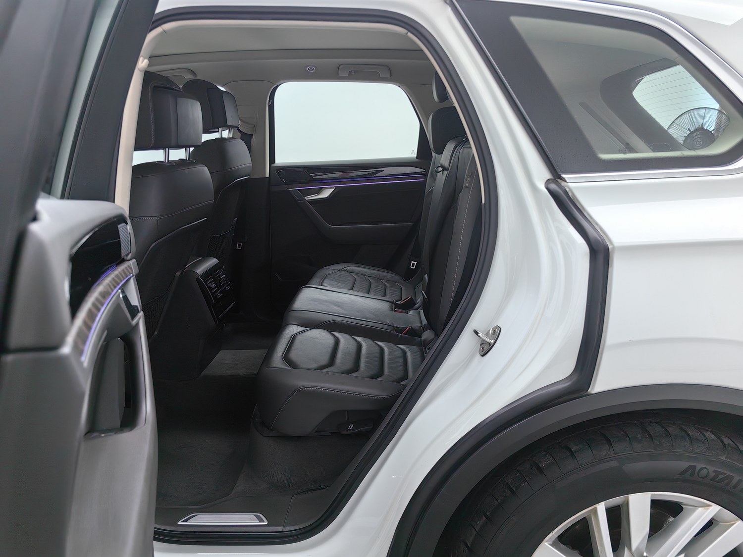 Used Volkswagen Touareg 2019 2.0 AT