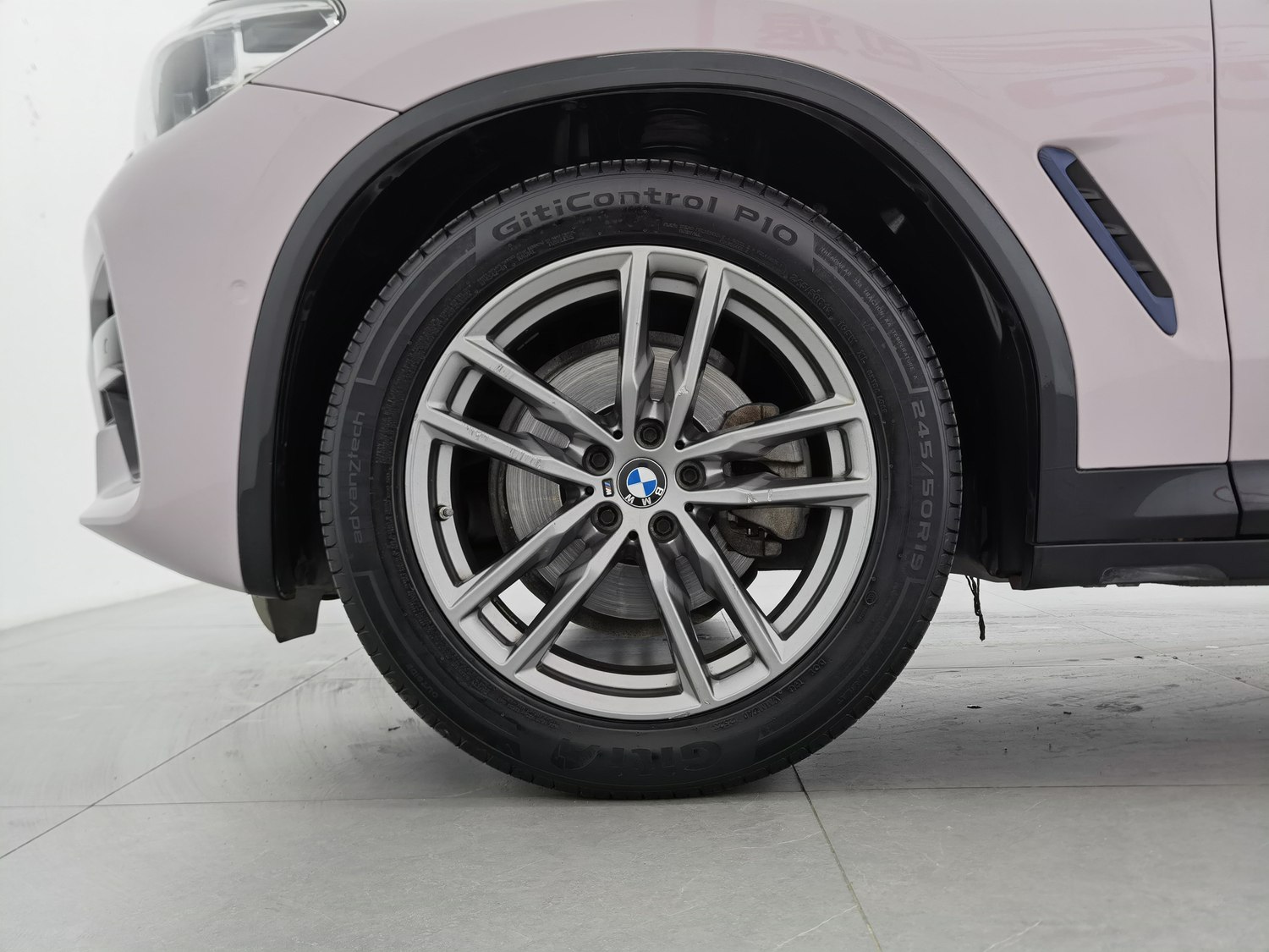 Used BMW X4 2019 2.0 AT