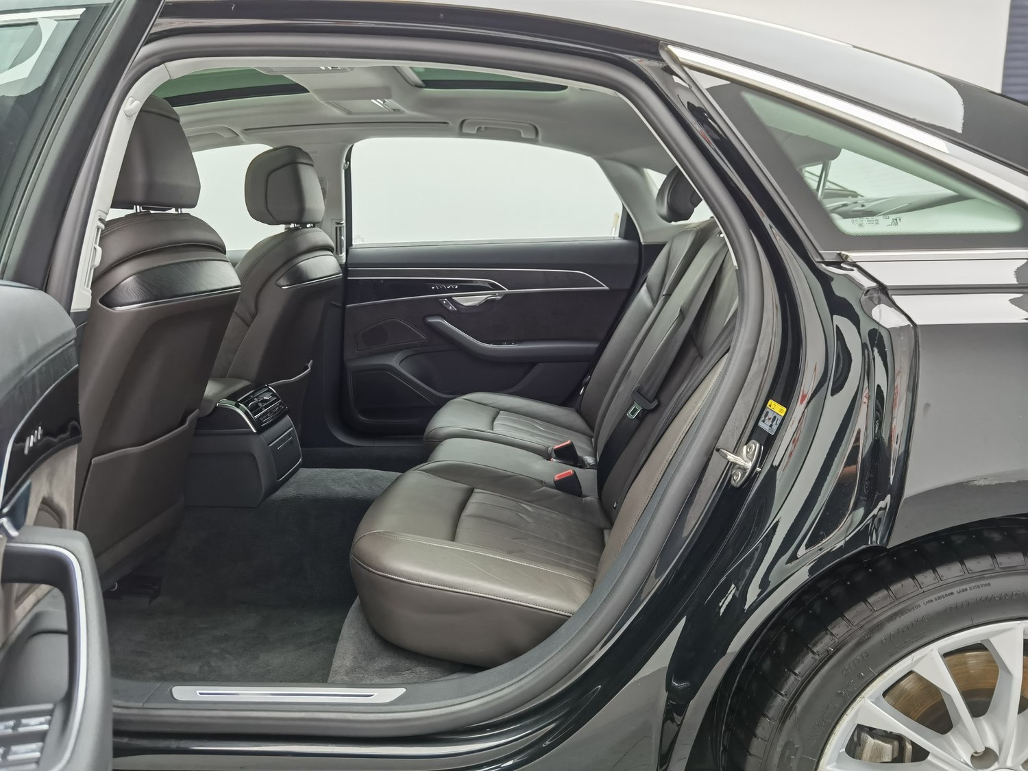 Used Audi A8 2019 3.0 AT
