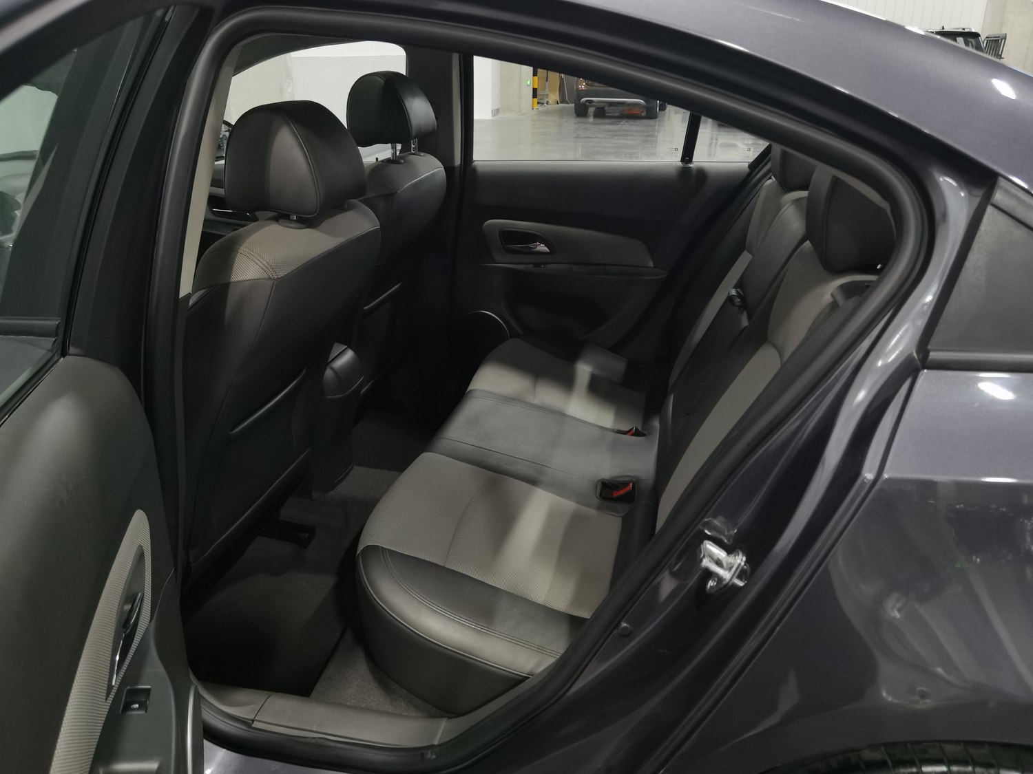 Used Chevrolet Cruze 2011 1.6 AT