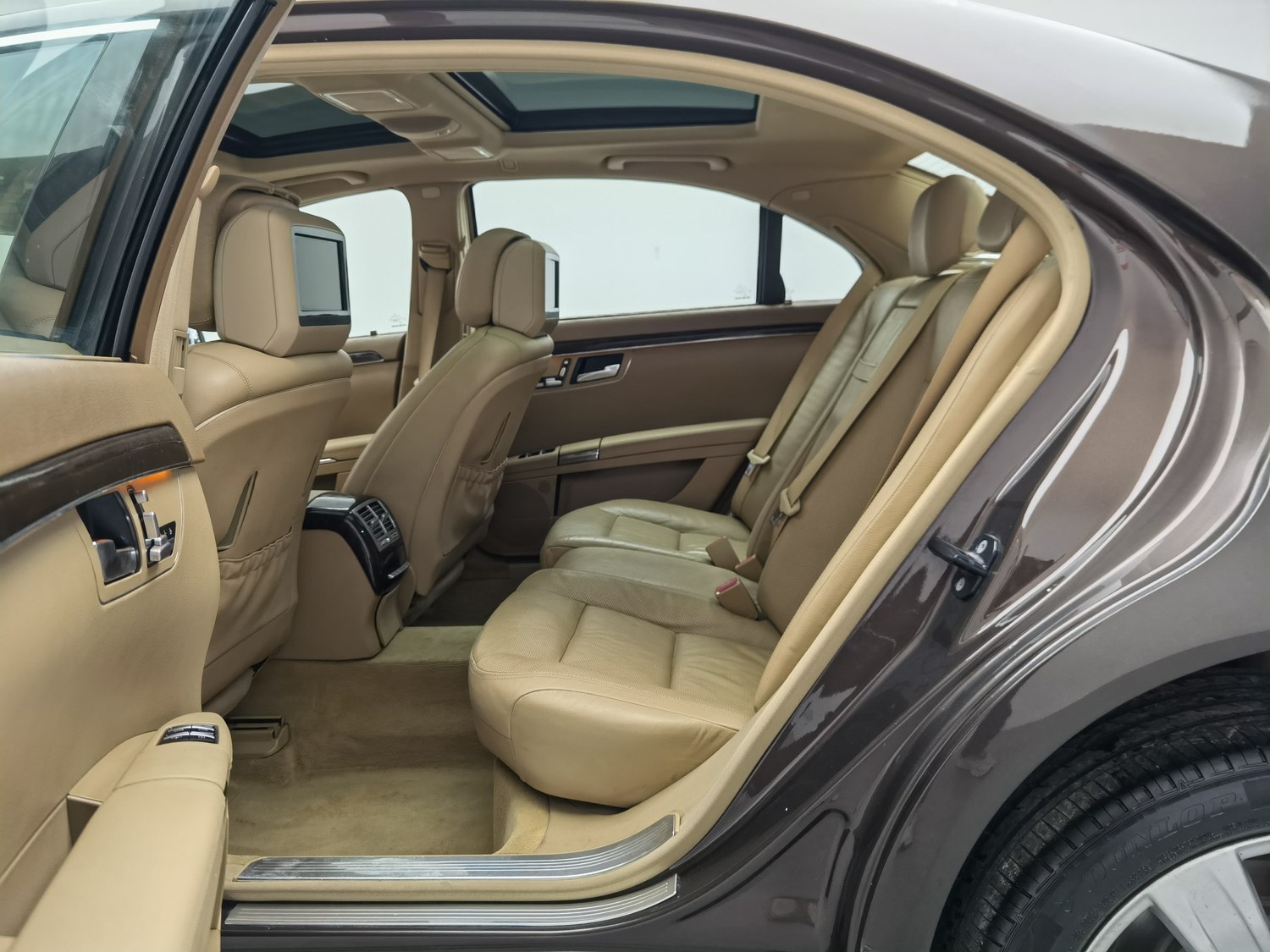 Used Mercedes-Benz S-Class 2010 3.5 AT
