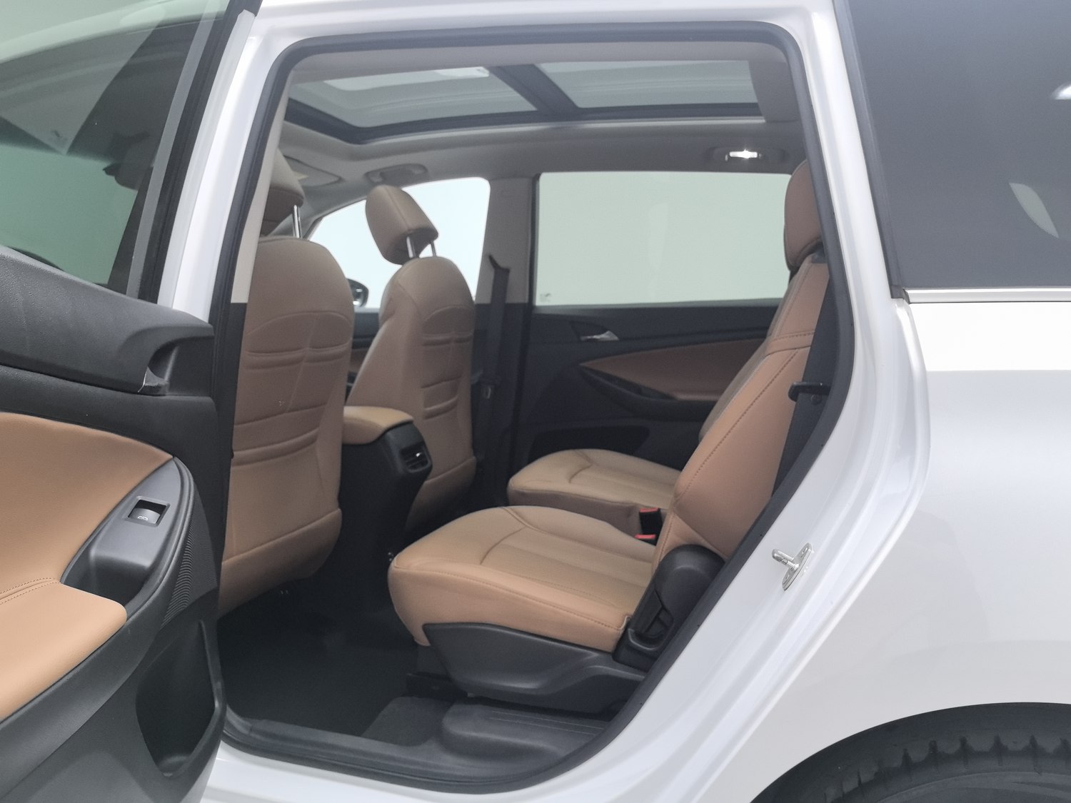 Used Buick GL6 2021 1.3 AT