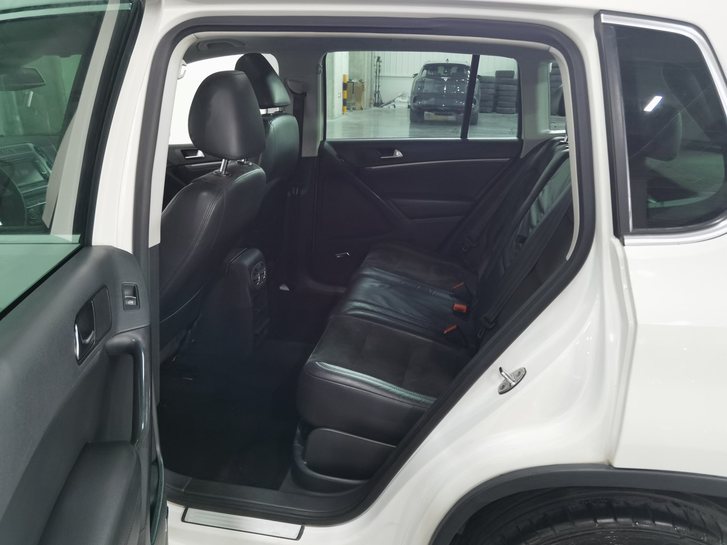 Used Volkswagen Tiguan 2013 2.0 AT