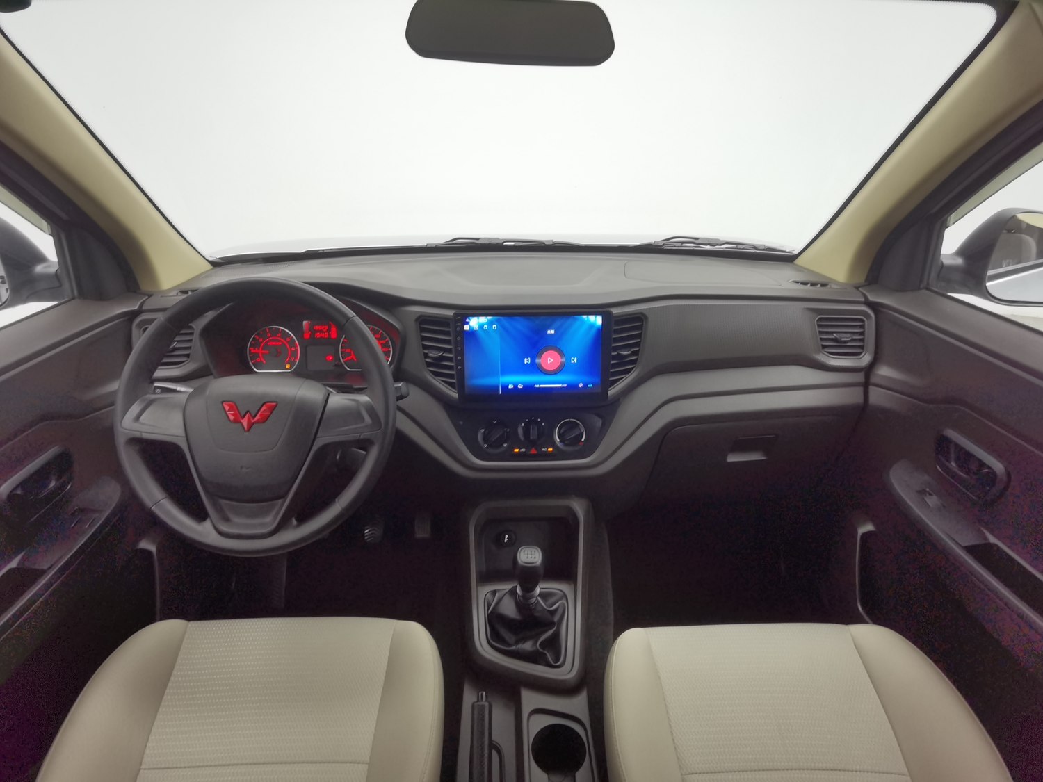 Used Wuling Hongguang V 2022 1.5 MT