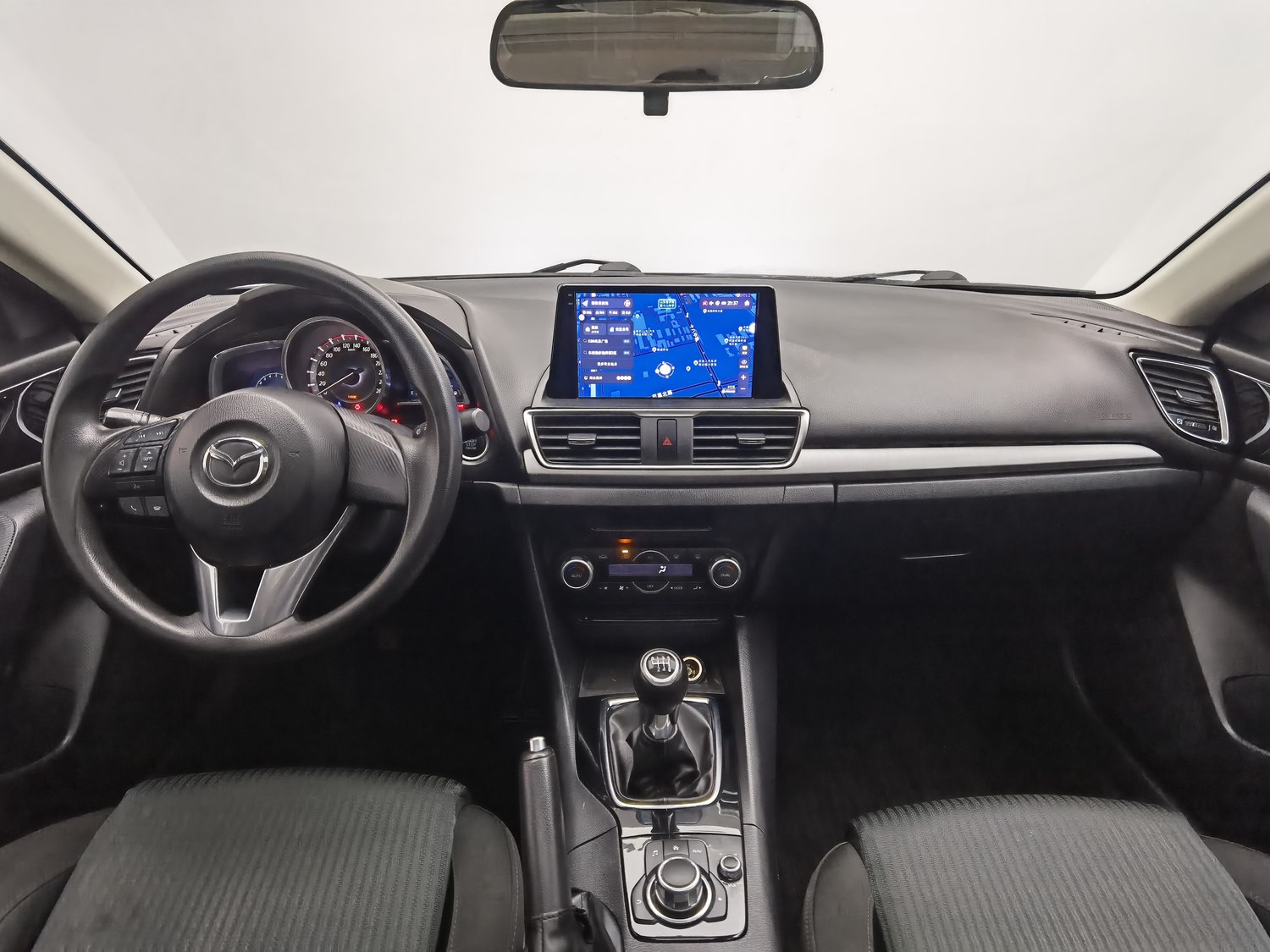 Used Mazda 3 Axela 2016 1.5 MT
