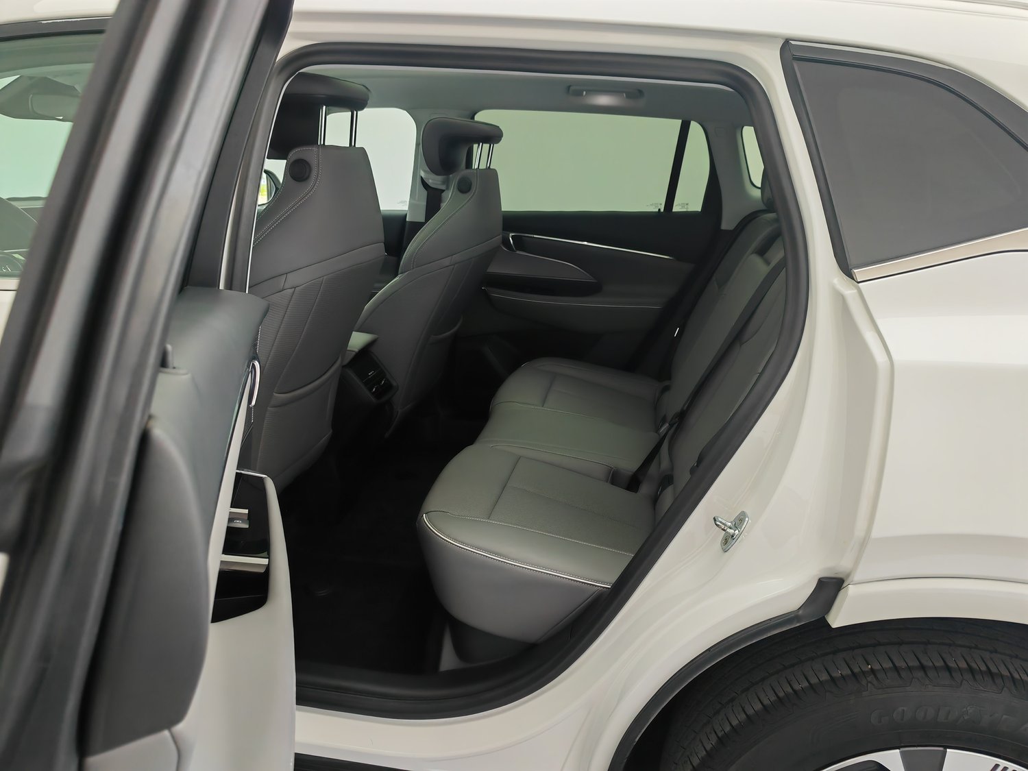 Used Buick E5 2025
