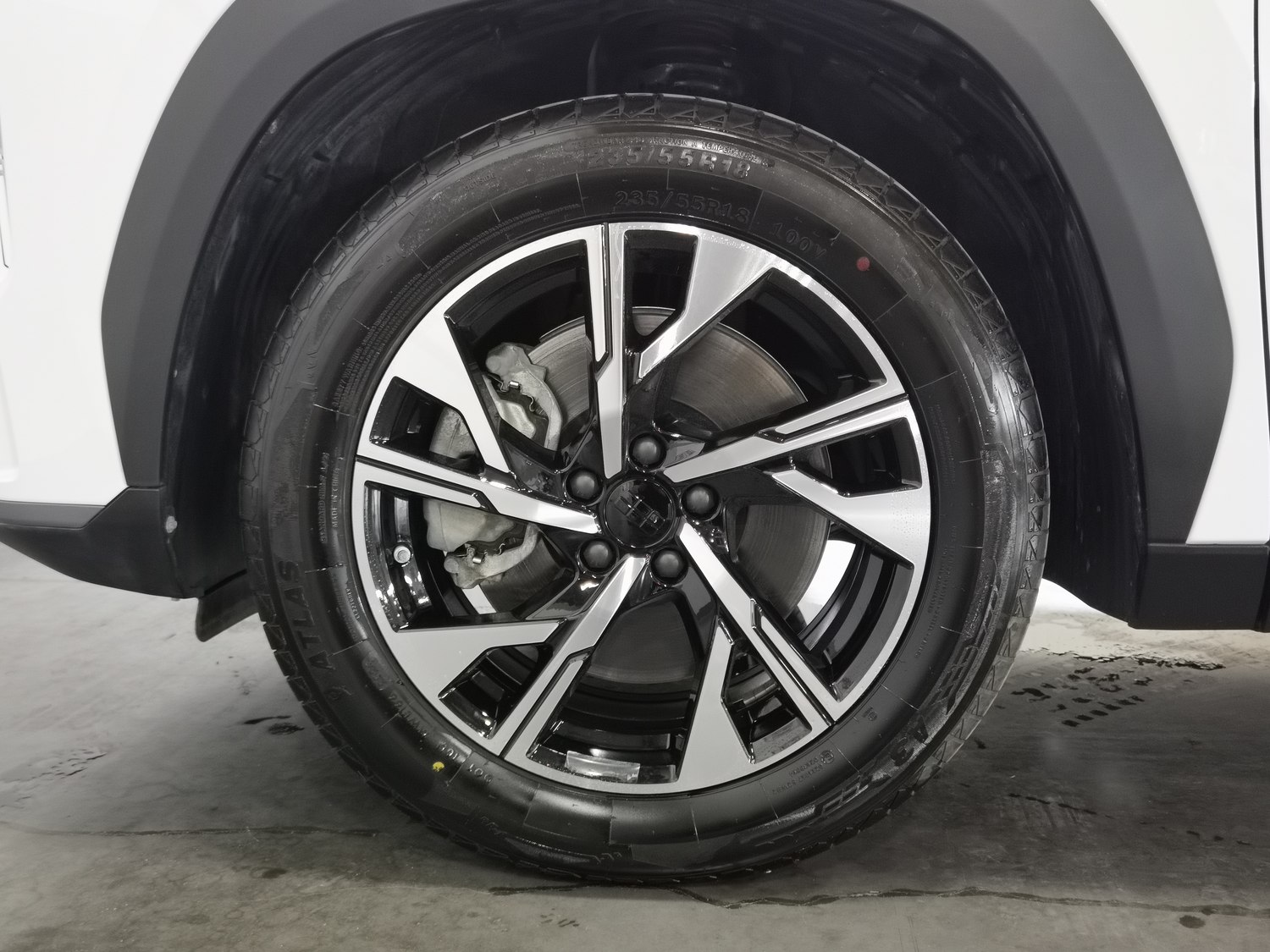 Used Geely Galaxy L7 2024 1.5 AT