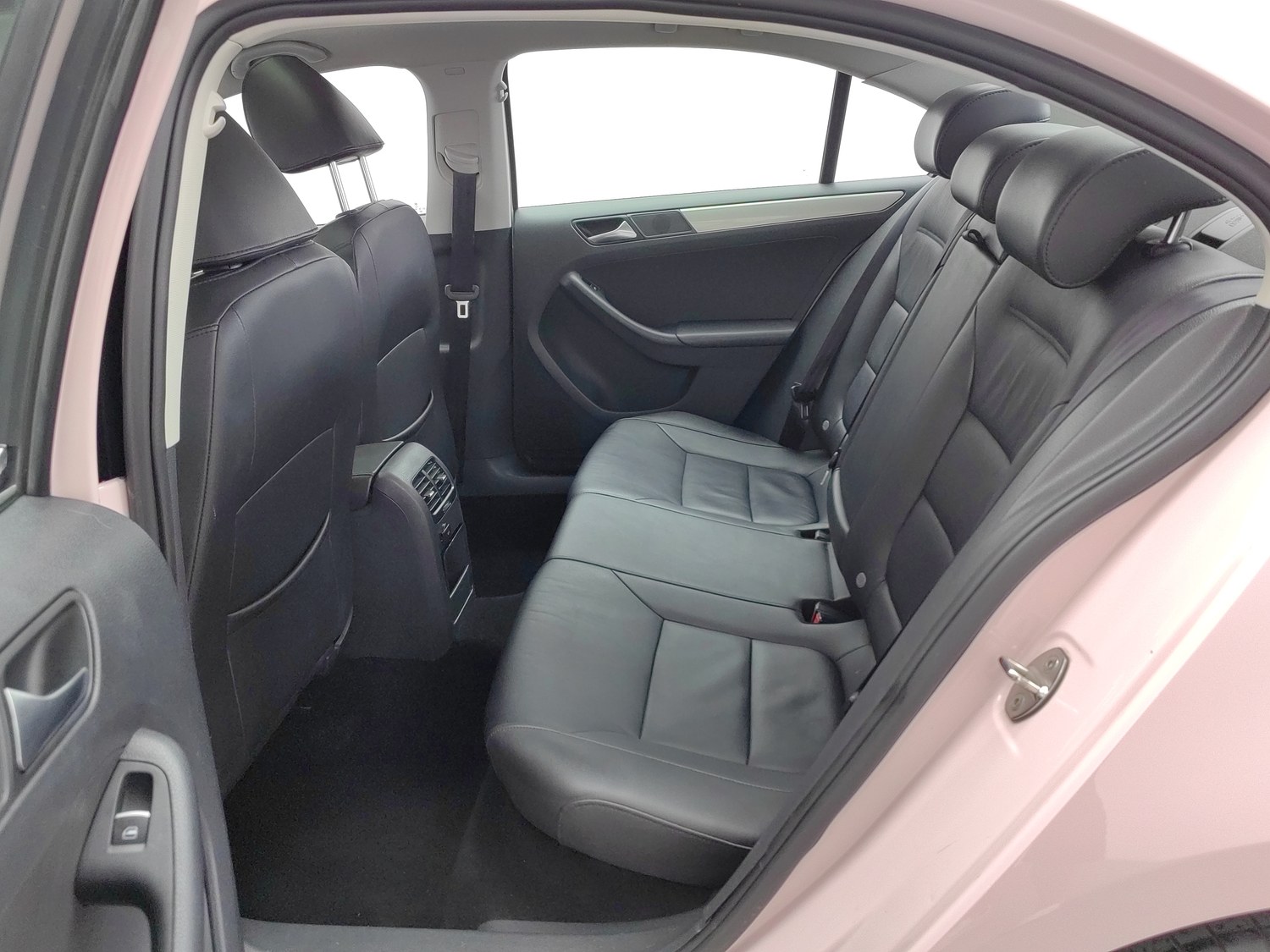 Used Volkswagen Sagitar 2014 1.6 AT