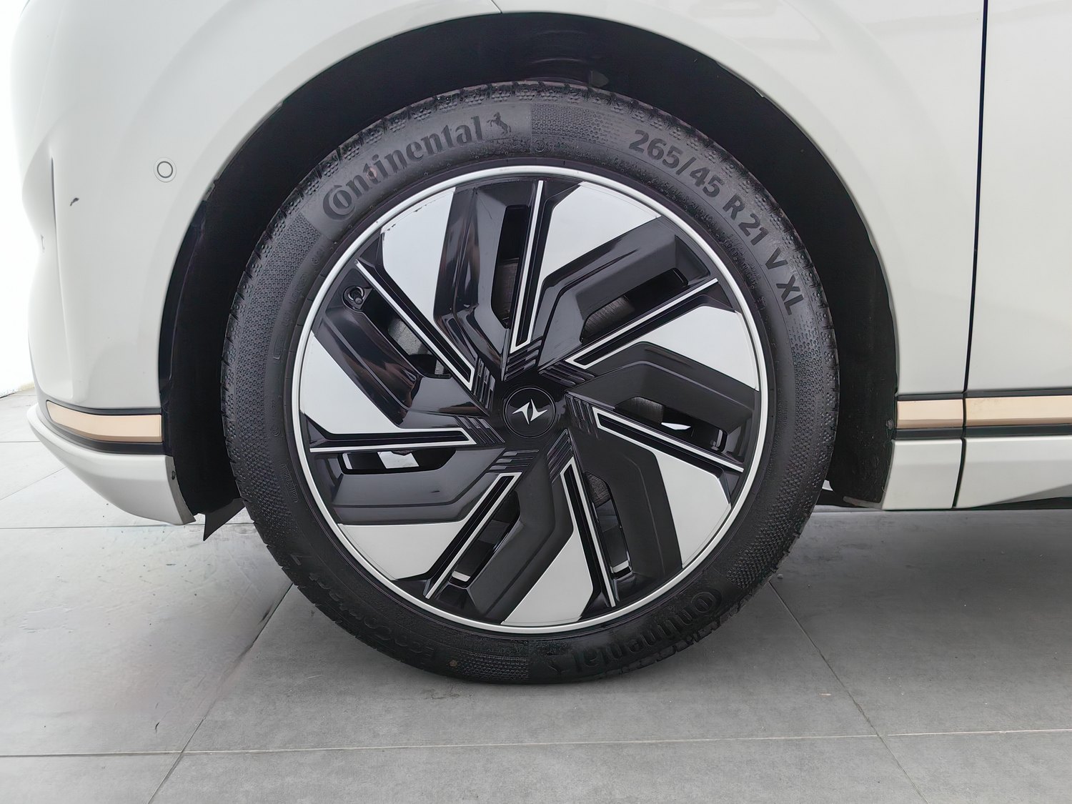 Used Dongfeng eπ 008 2024 1.5 AT