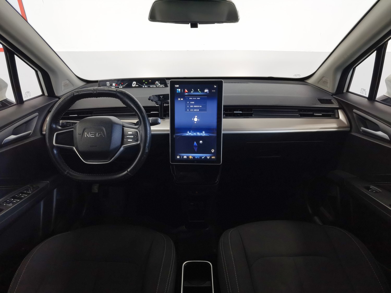 Used Neta V 2021