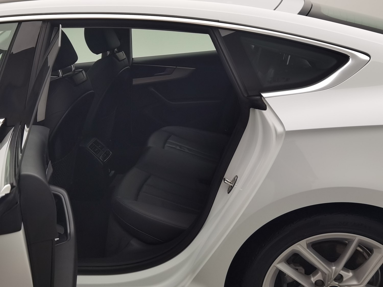 Used Audi A5 2022 2.0 AT