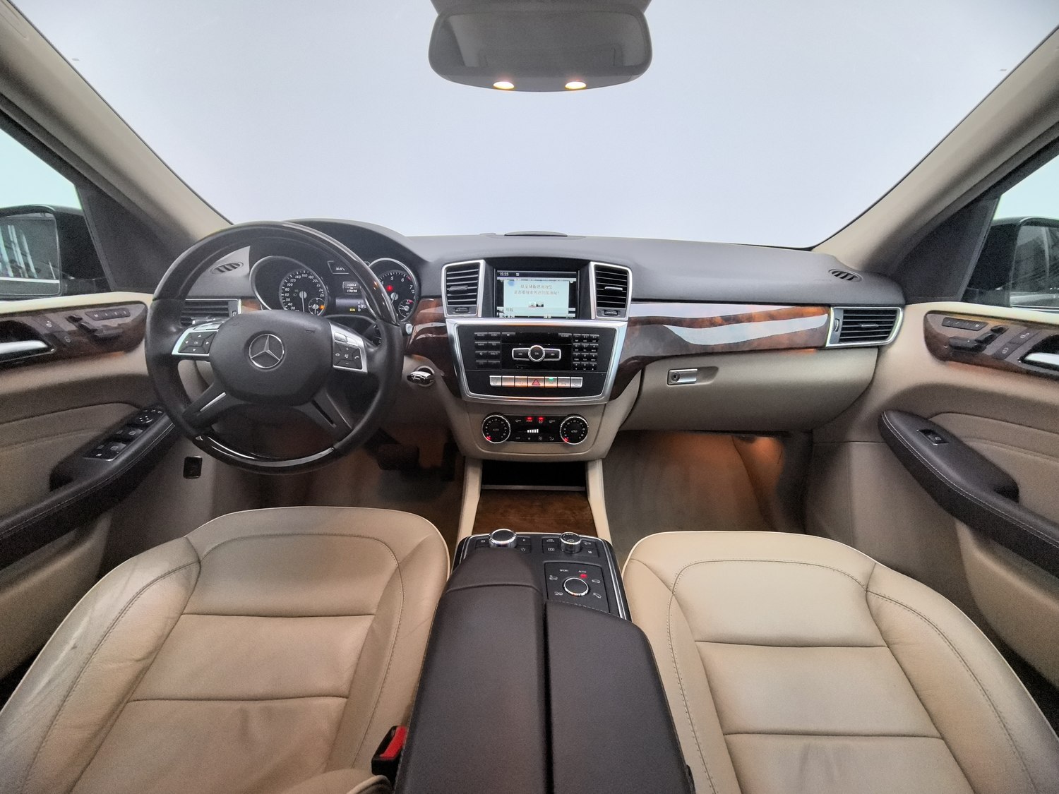 Used Mercedes-Benz M-Class 2014 3.0 AT