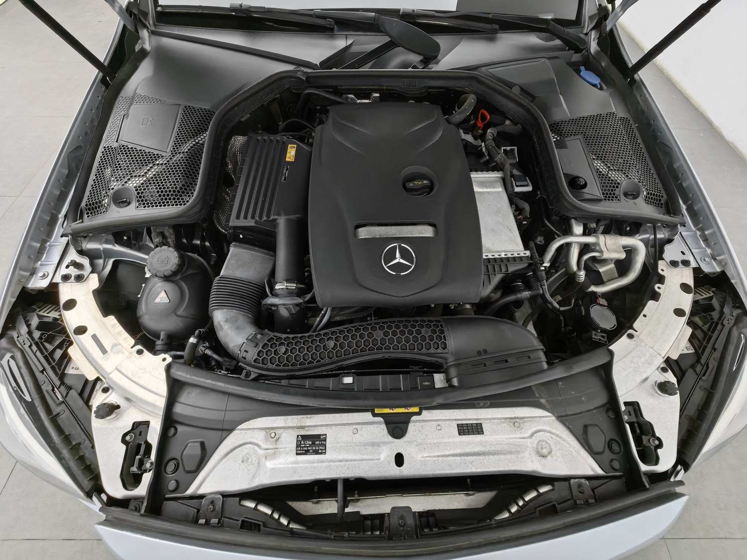 Used Mercedes-Benz C-Class 2017 1.6 AT