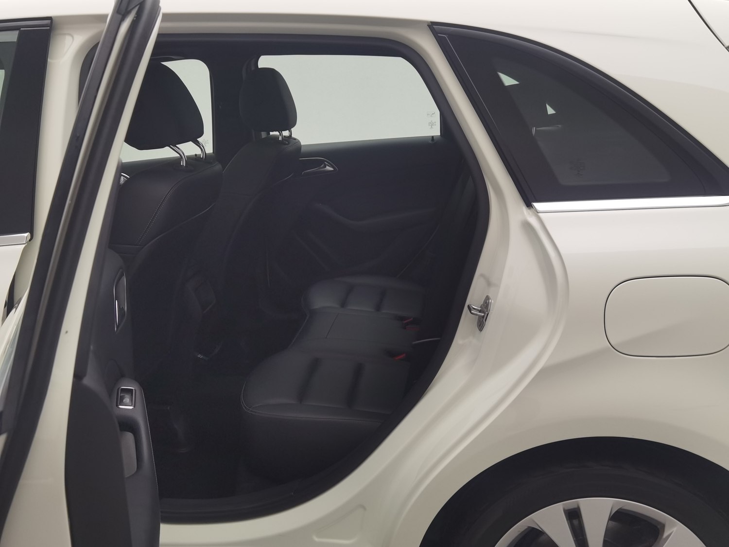 Used Mercedes-Benz B-Class 2017 1.6 AT