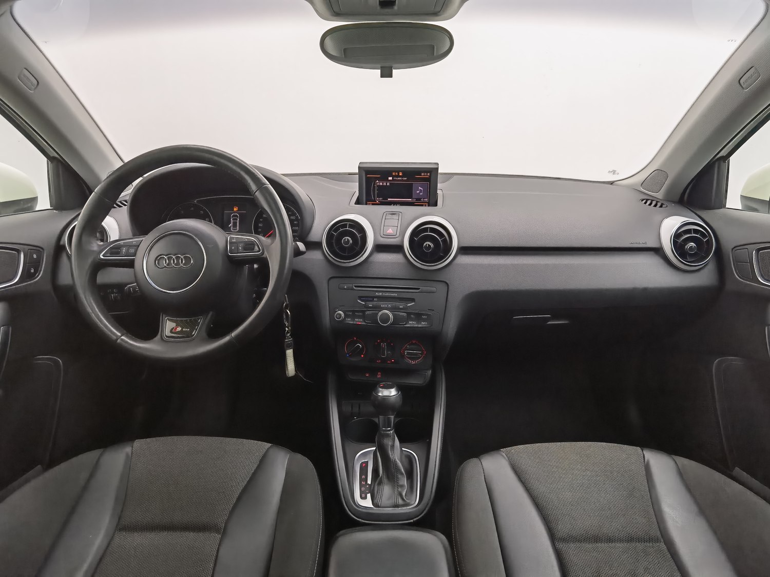 Used Audi A1 2013 1.4 AT