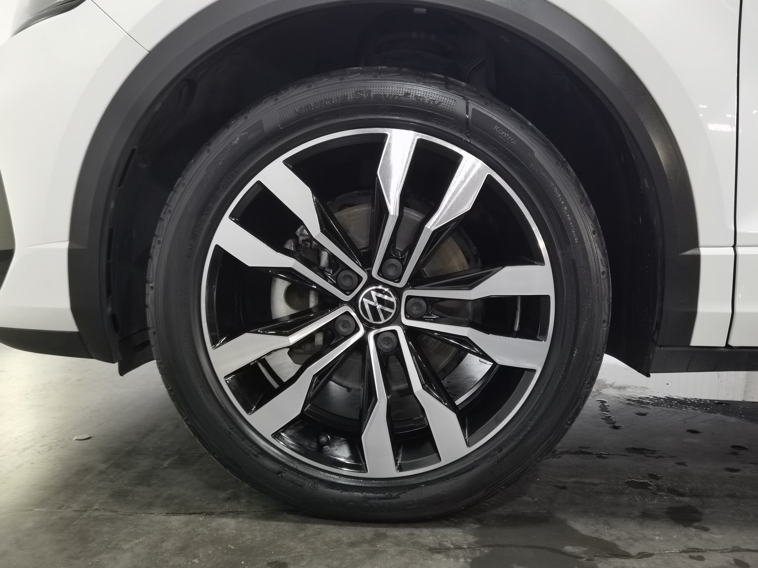 Used Volkswagen T-ROC Tange 2021 1.4 AT