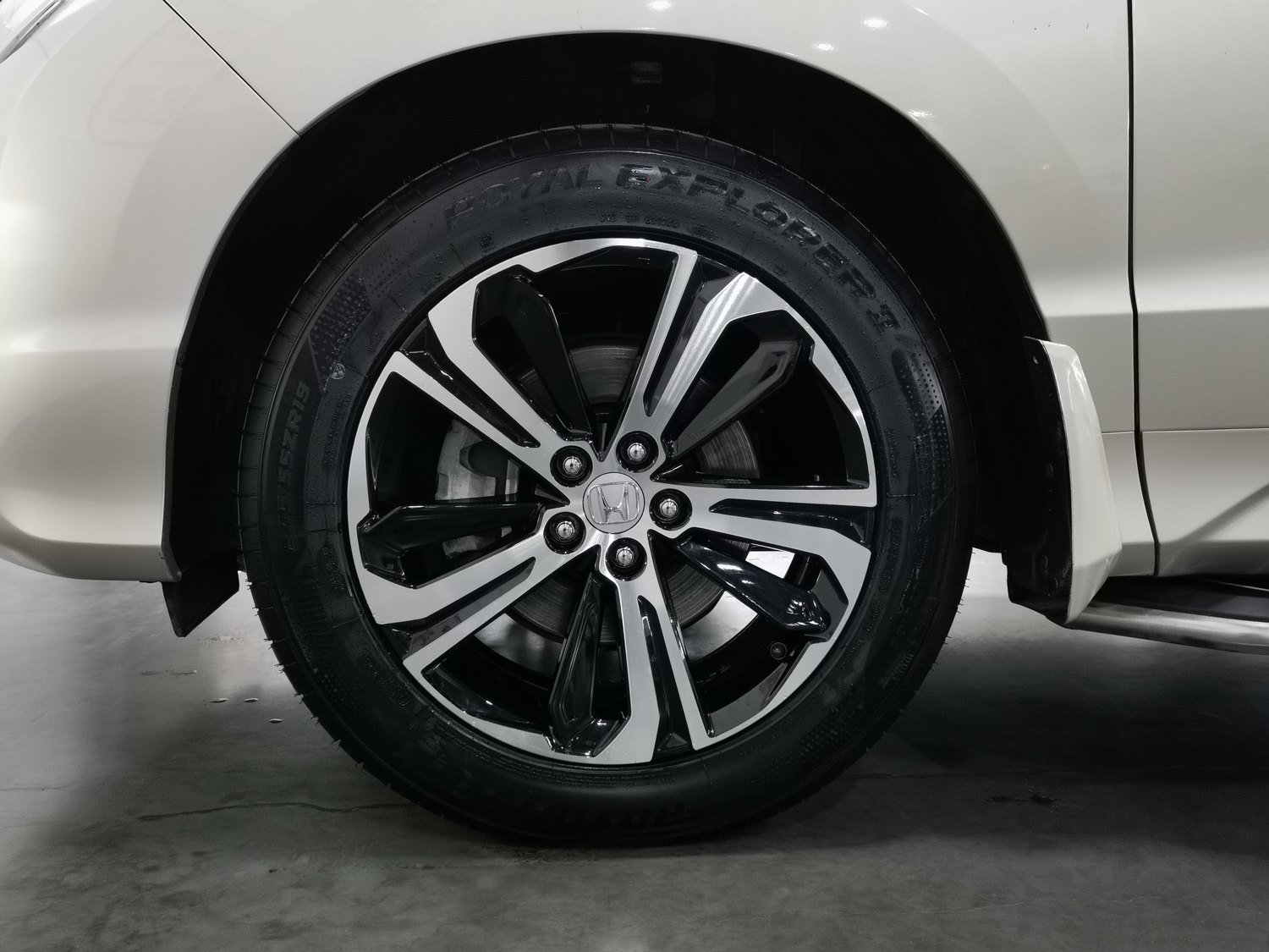 Used Honda UR-V 2017 2.0 AT