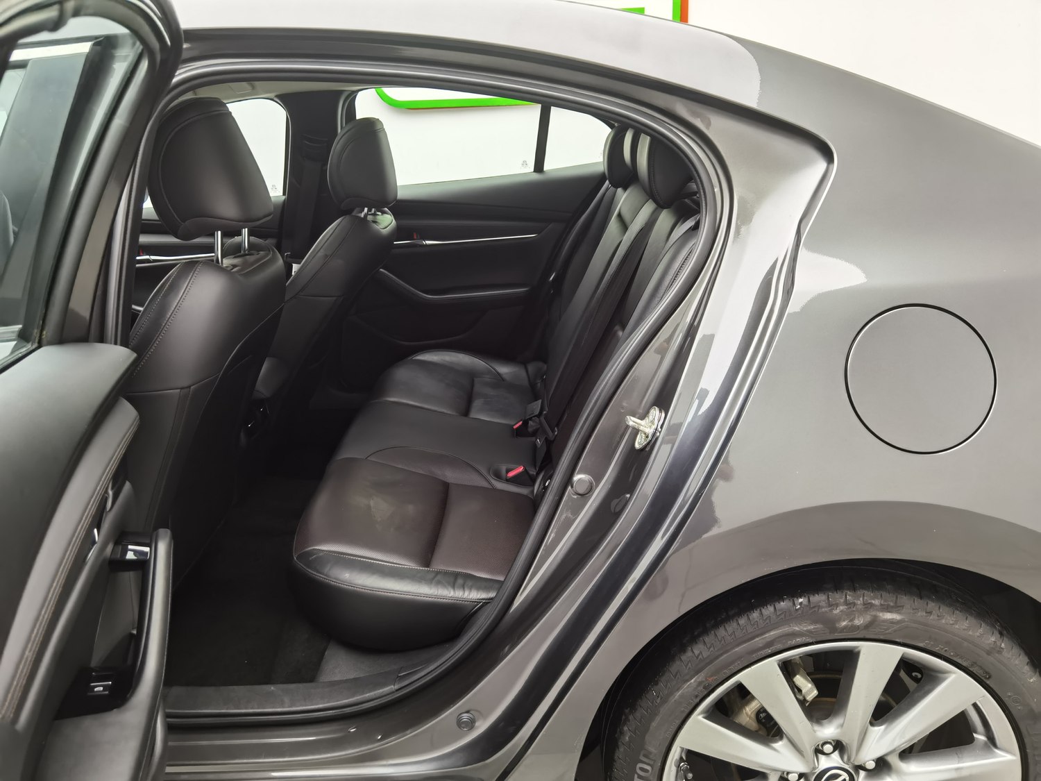 Used Mazda 3 Axela 2020 2.0 AT