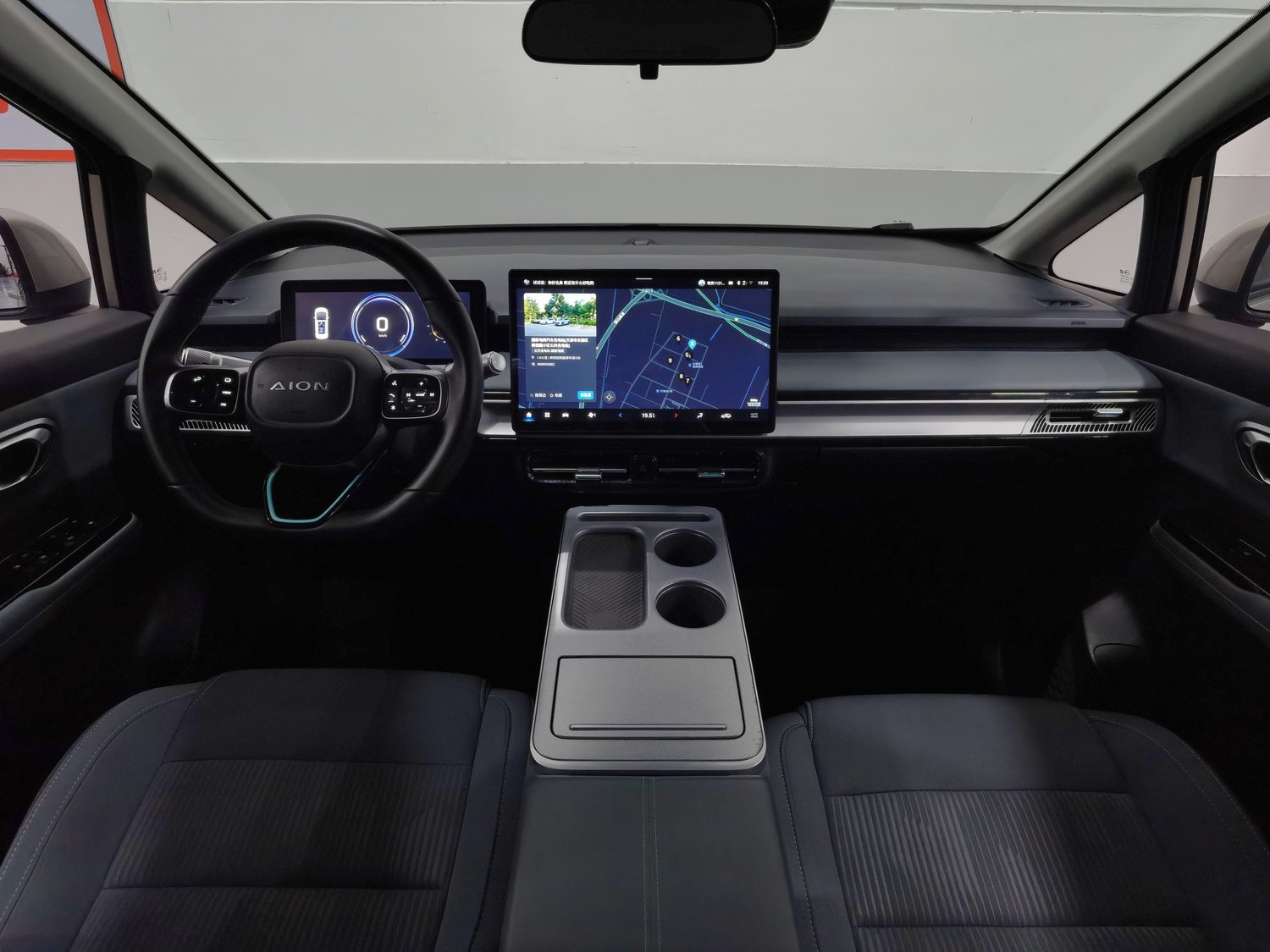 Used Aion Y 2023