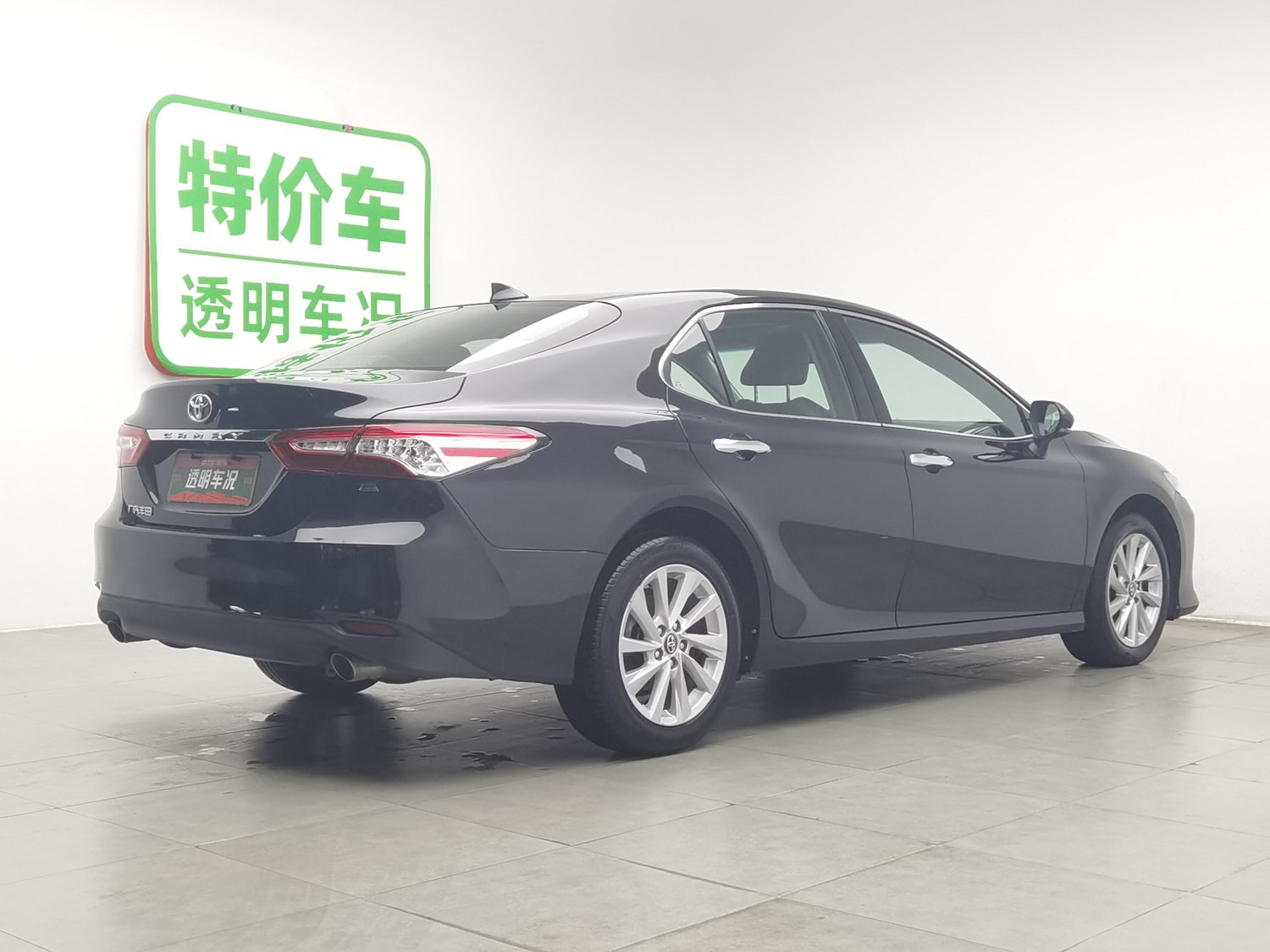 Used Toyota Camry 2021 2.0 AT