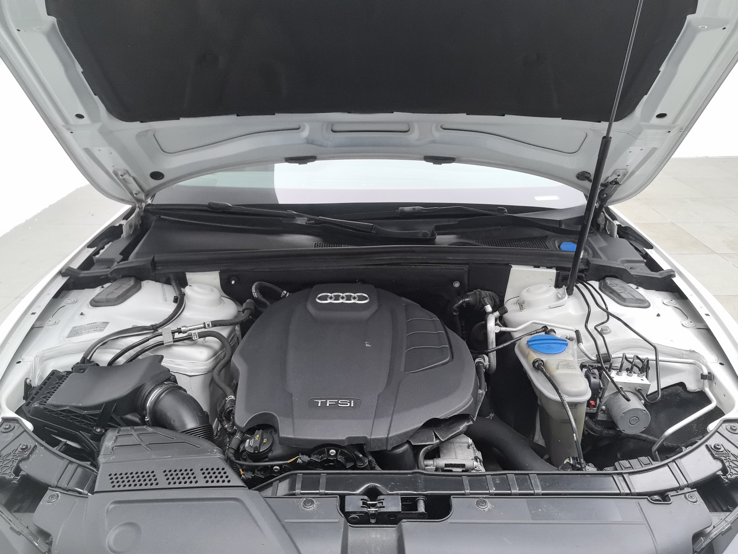 Used Audi A5 2014 2.0 AT