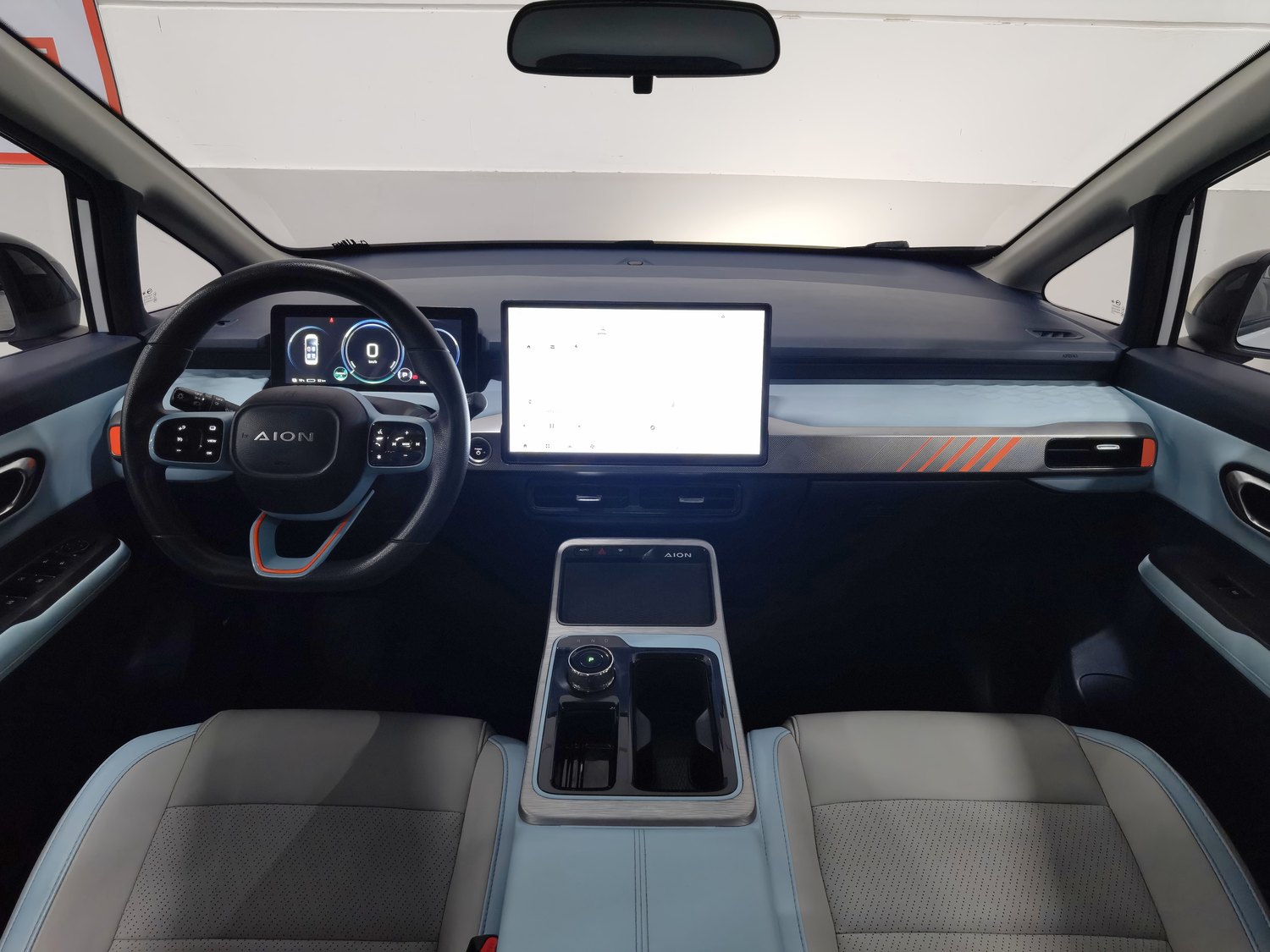 Used Aion Y 2021