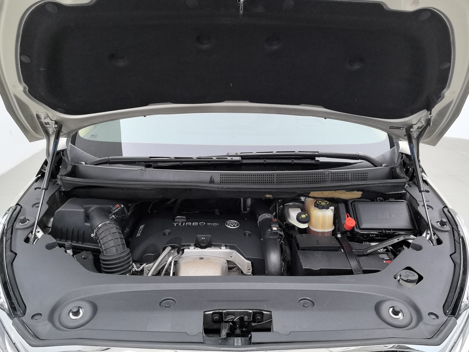 Used Buick GL8 2017 2.0 AT