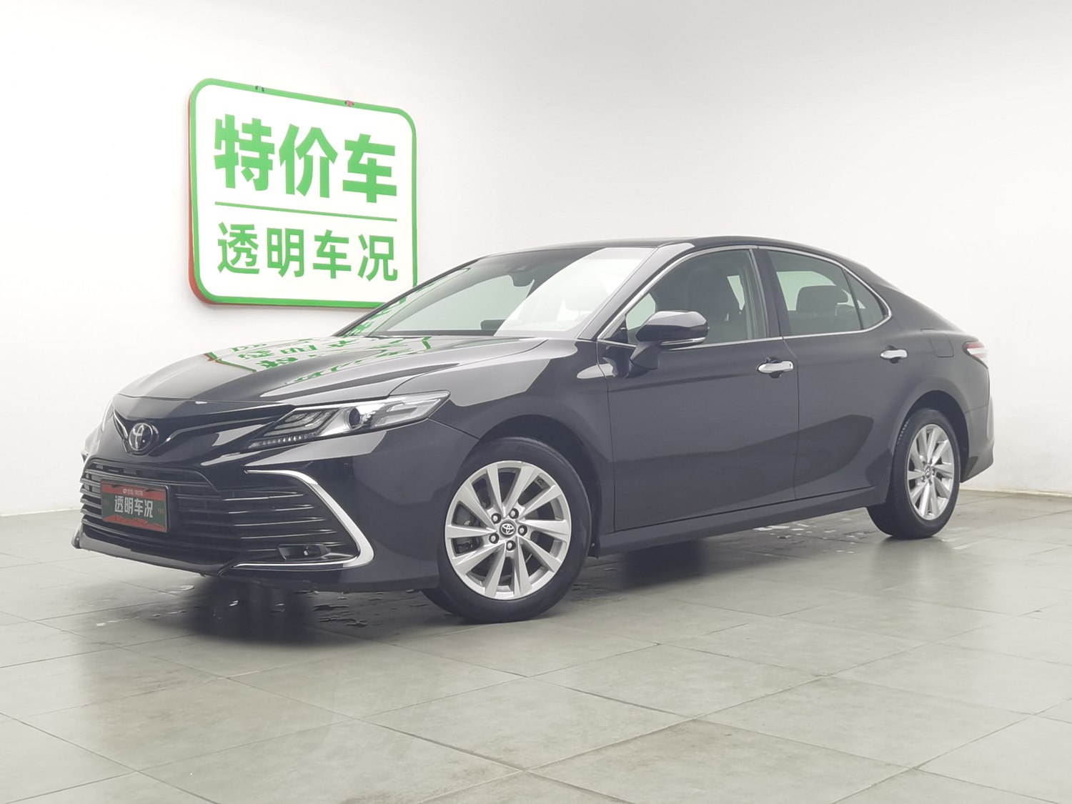 Used Toyota Camry 2021 2.0 AT