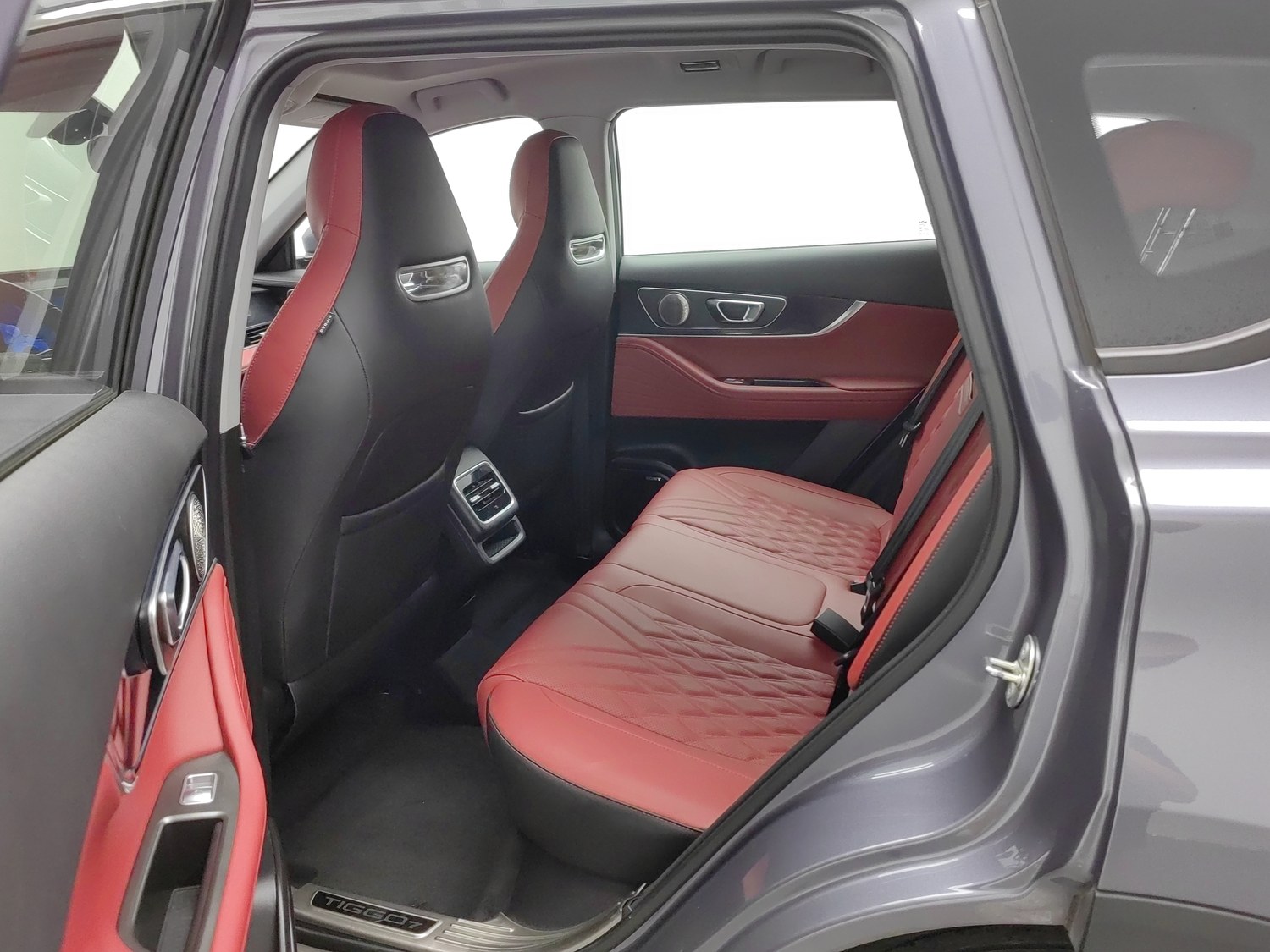 Used Chery Tiggo 7 PLUS 2023 1.6 AT
