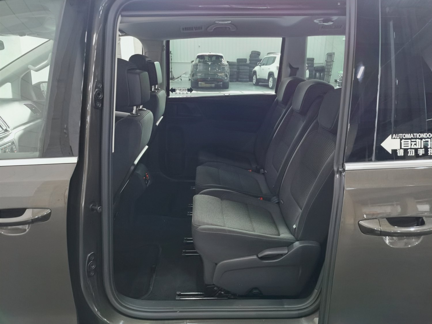 Used Volkswagen Sharan 2018 2.0 AT