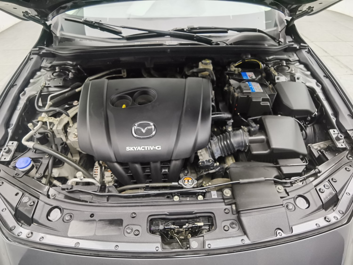 Used Mazda 3 Axela 2020 2.0 AT