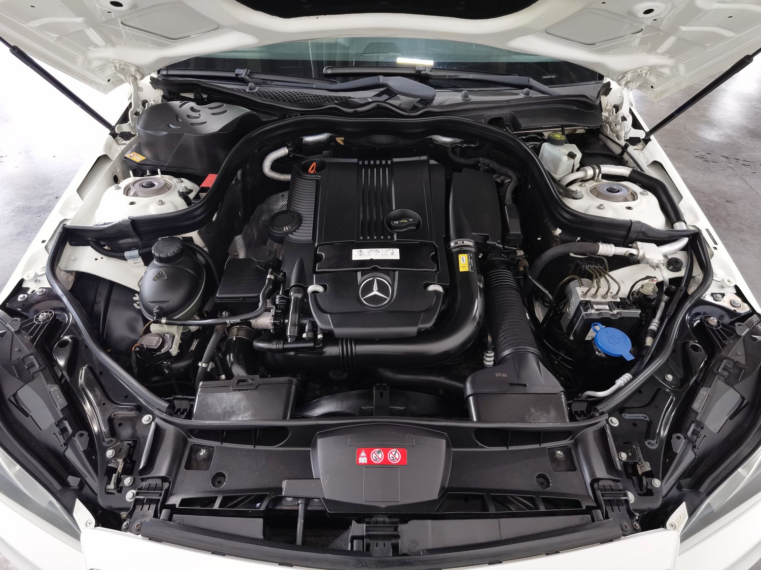 Used Mercedes-Benz E-Class 2014 1.8 AT