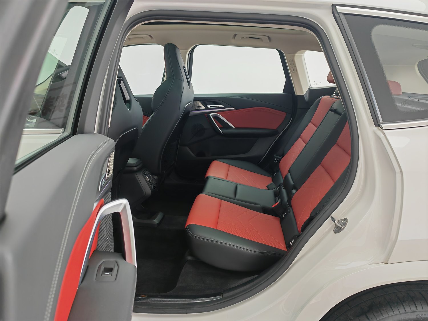 Used BMW X1 2023 2.0 AT