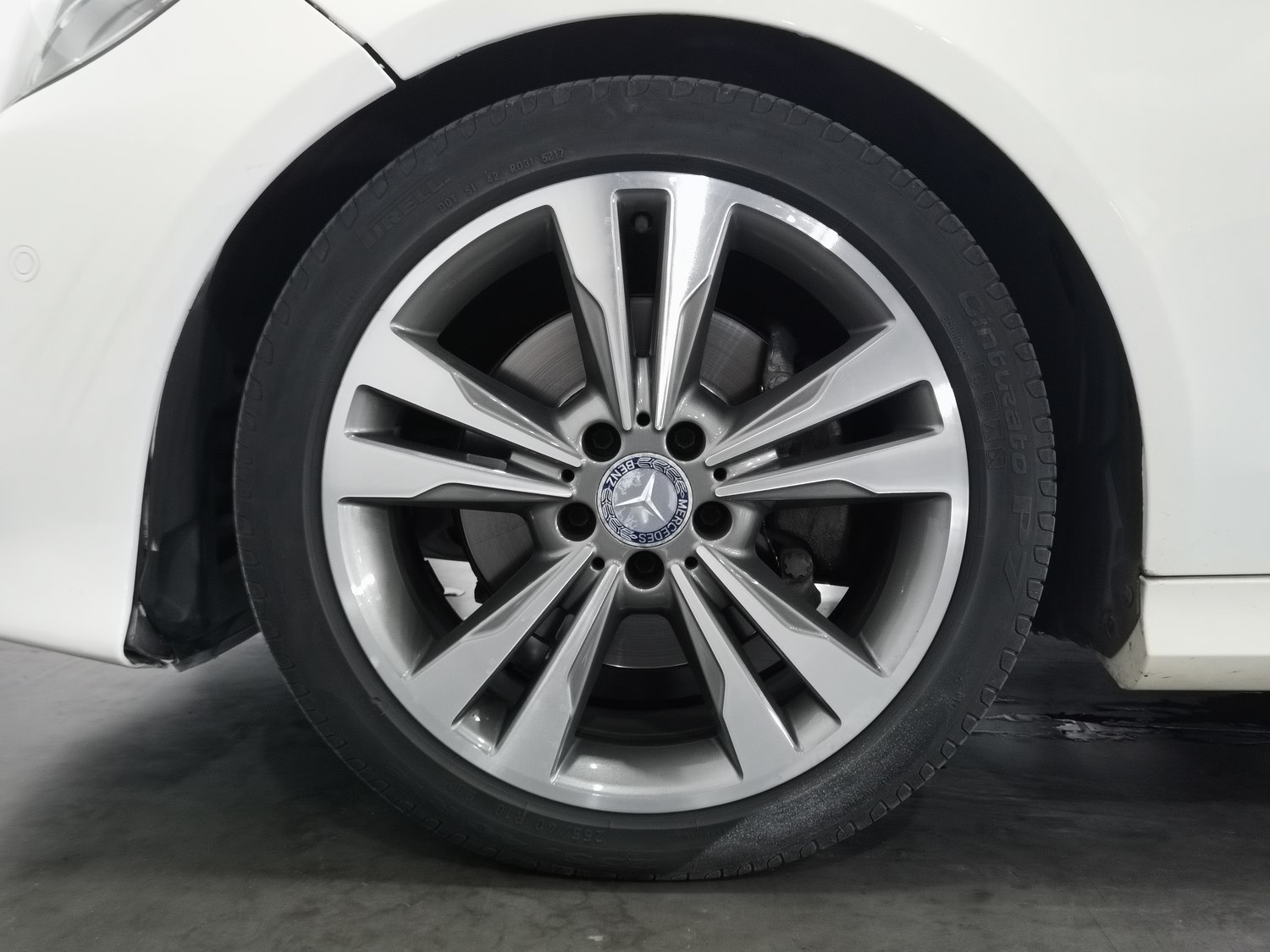 Used Mercedes-Benz E-Class 2014 1.8 AT