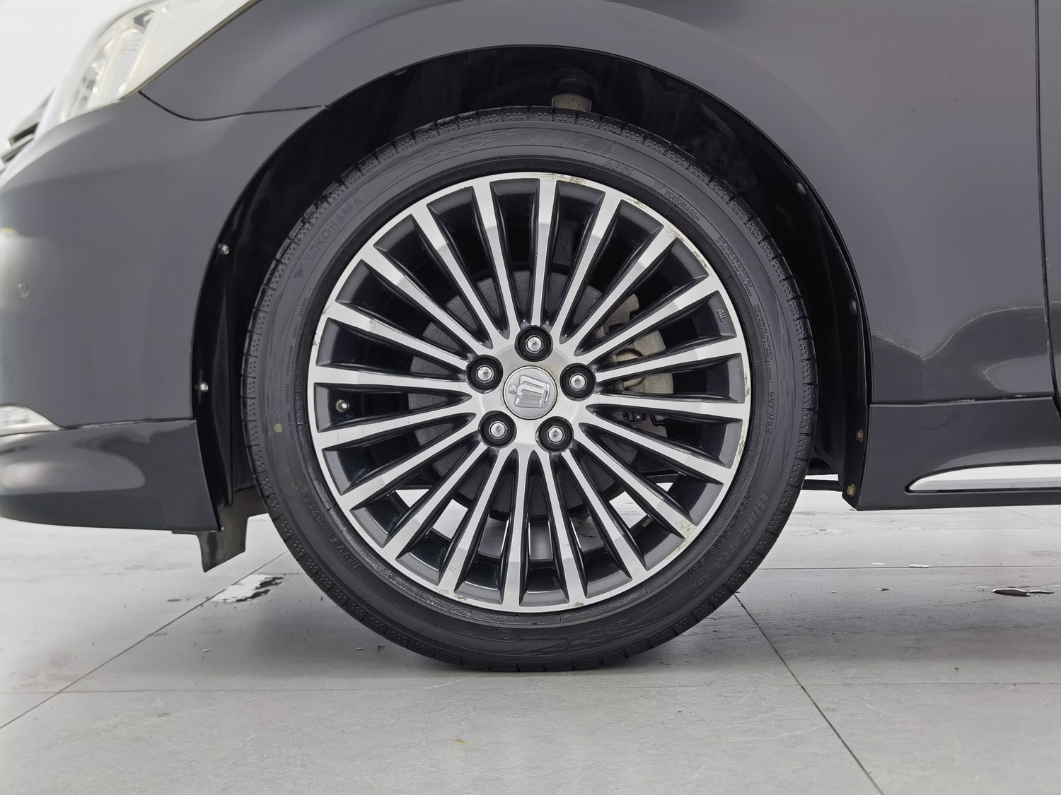 Used Toyota Crown 2018 2.0 AT