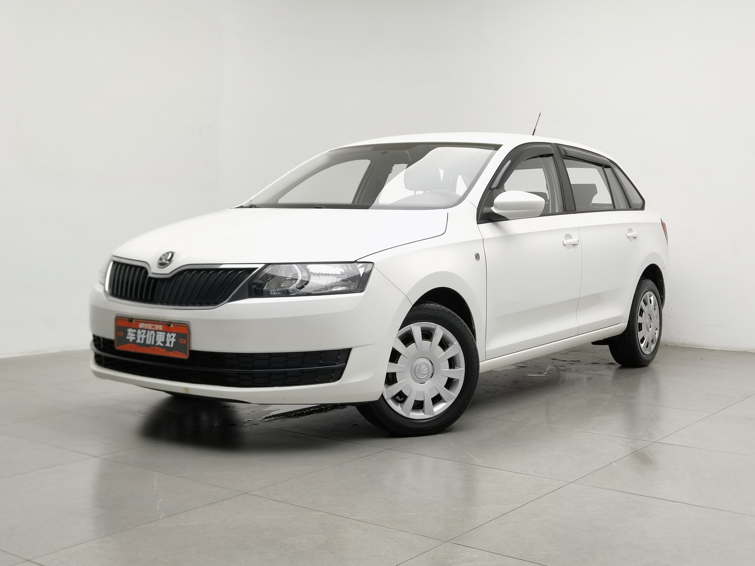 Used Skoda Rapid Spaceback 2016 1.4 MT