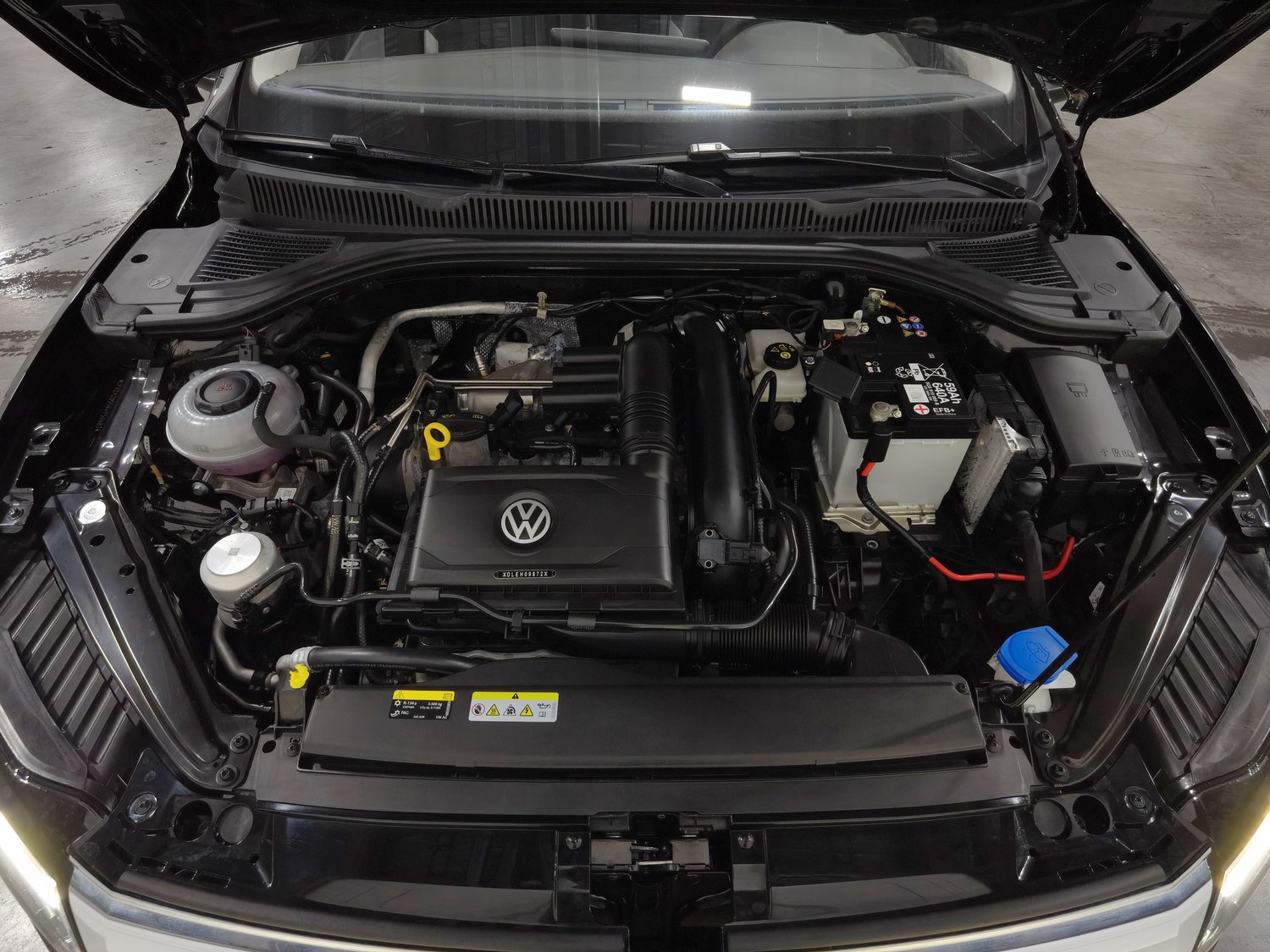 Used Jetta VA7 2025 1.4 AT