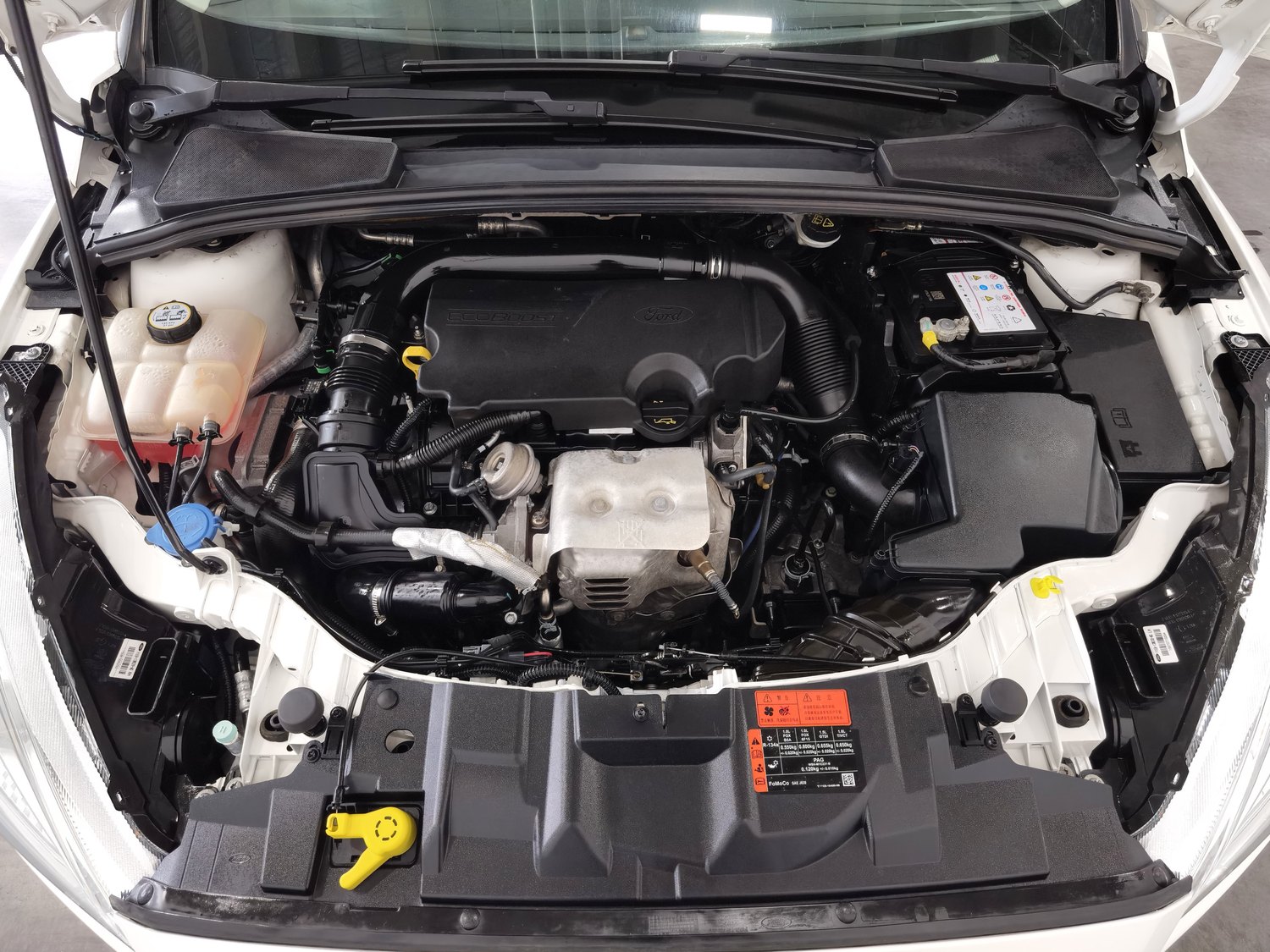 Used Ford Focus 2015 1.0 AT