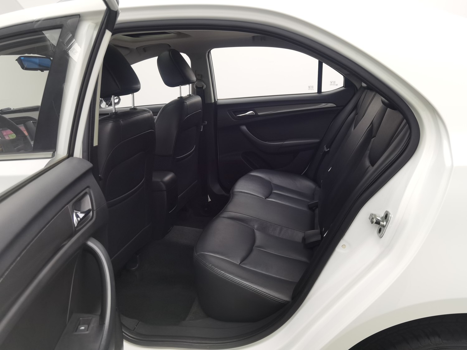 Used Roewe 360 2017 1.5 AT