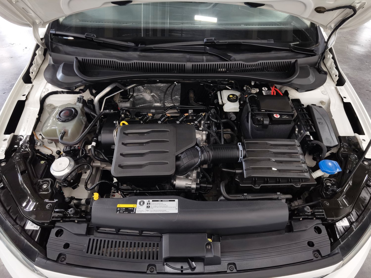 Used Volkswagen Polo 2019 1.5 AT