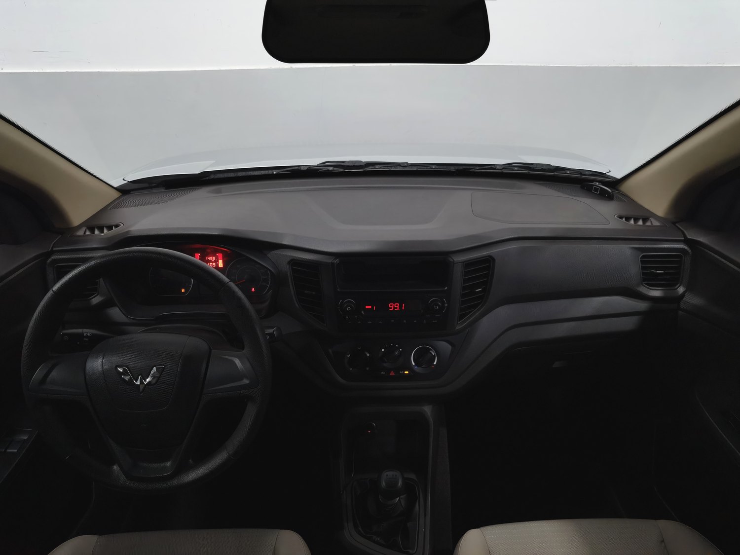 Used Wuling Hongguang V 2019 1.5 MT