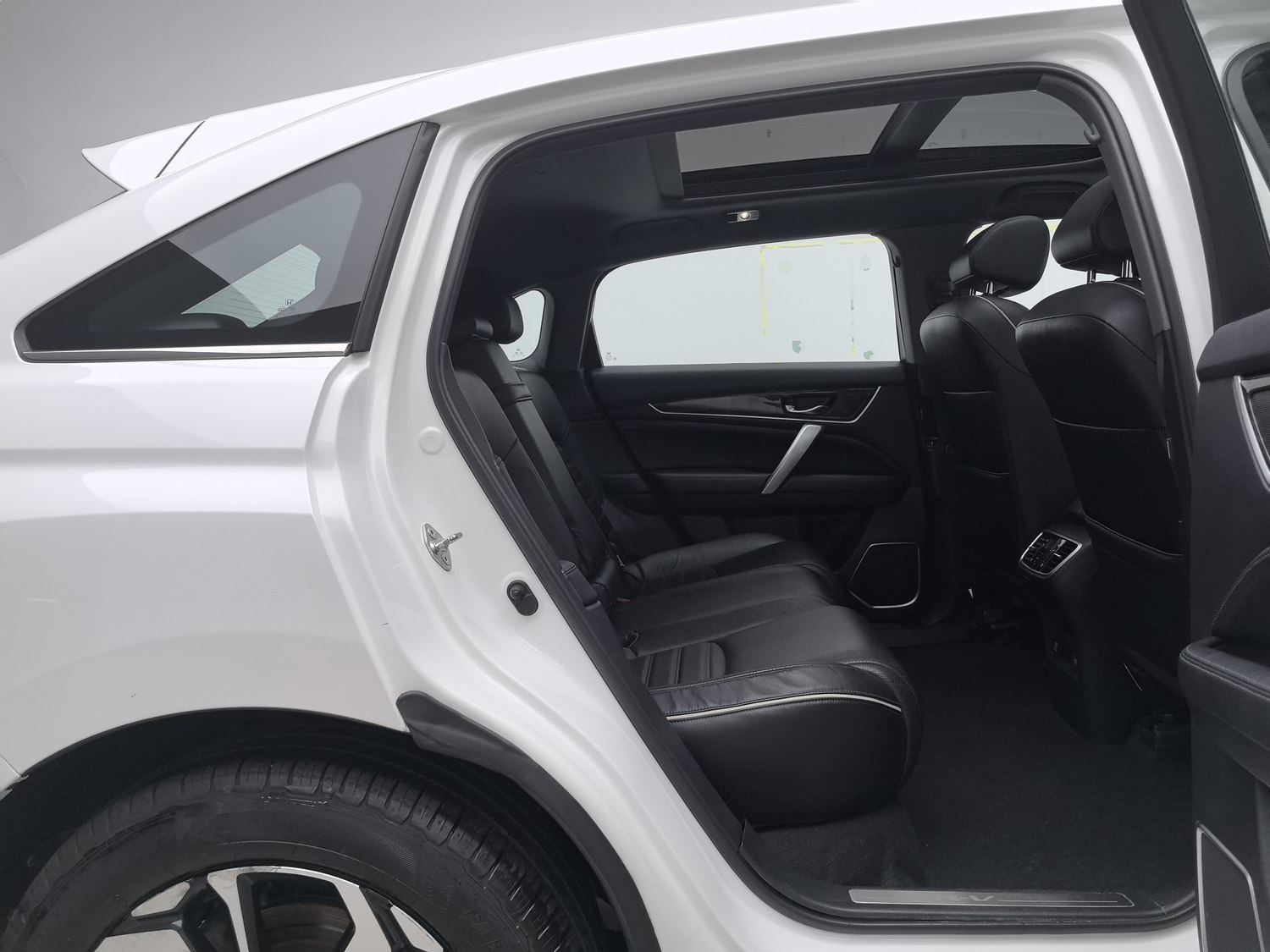 Used Honda UR-V 2017 1.5 AT