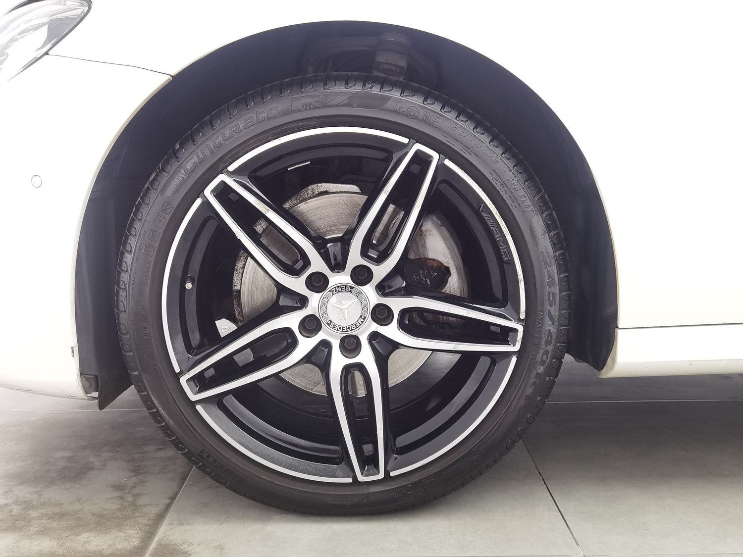 Used Mercedes-Benz E-Class 2017 2.0 AT