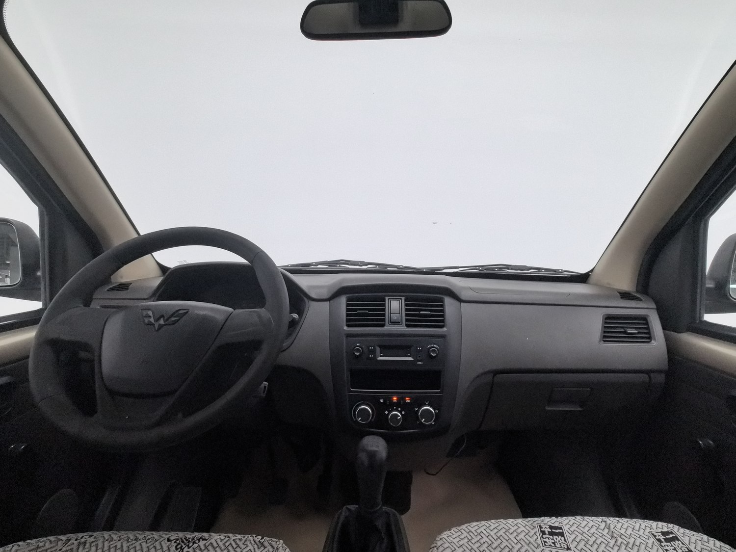 Used Wuling Rongguang 2015 1.2 MT